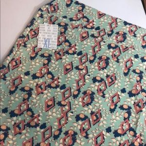 Lularoe Cassie